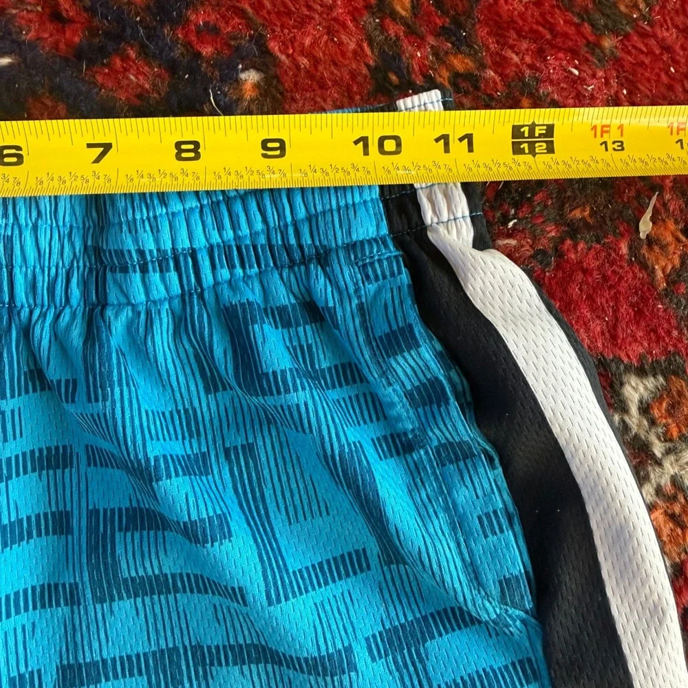 Nike Elite Basketball Shorts Kids Medium Blue Black Dri-FIT Athletic Geometric